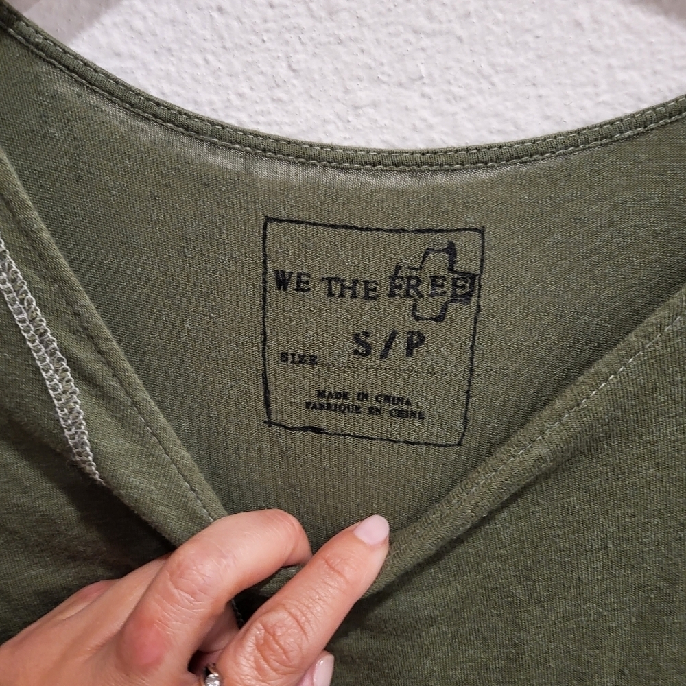 Free People green blouse soft - Picture 4 of 5